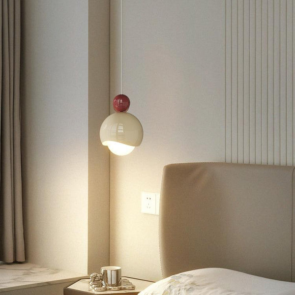 Französischer cremefarbener Schlafzimmer-Kronleuchter