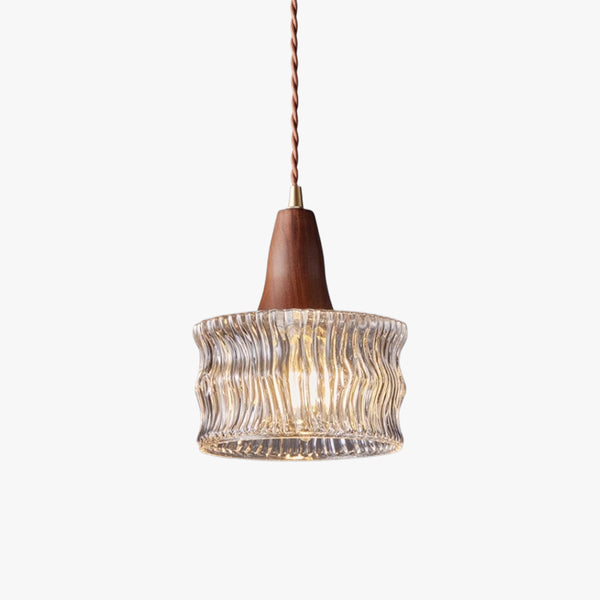 Petit lustre de style médiéval tout en cuivre