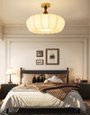 Plafonnier de chambre en tissu et bois massif