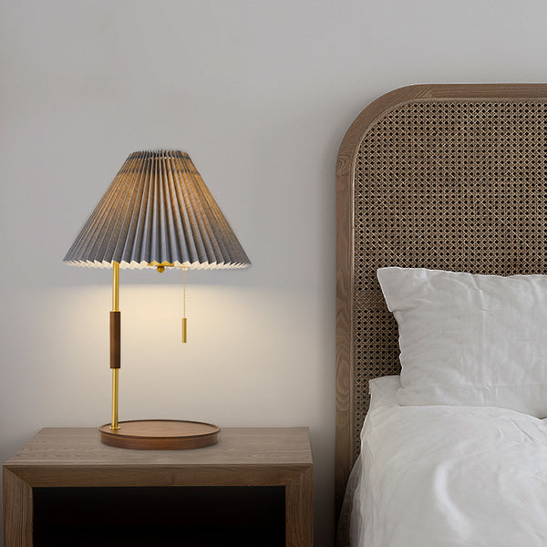 Retro plissierte Massivholz Tischlampe