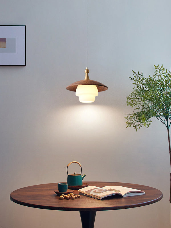Lustre en noyer Maillard