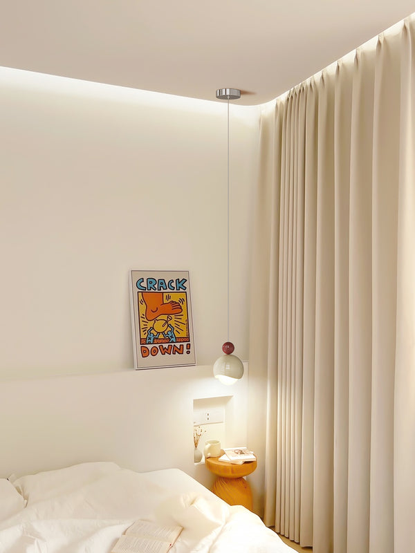 Französischer cremefarbener Schlafzimmer-Kronleuchter