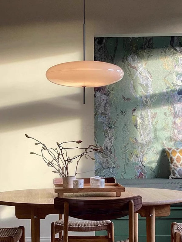 Lustre de restaurant créatif en forme d'OVNI