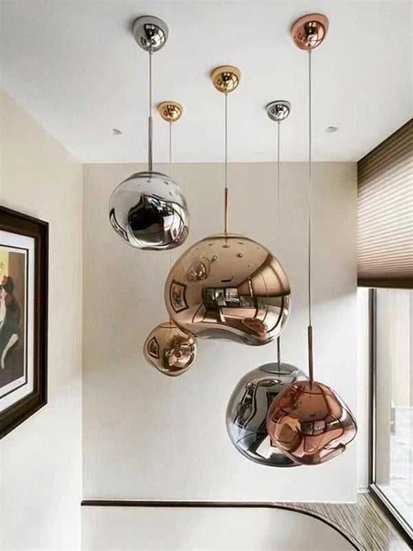 Kronleuchter aus vulkanischer Lava