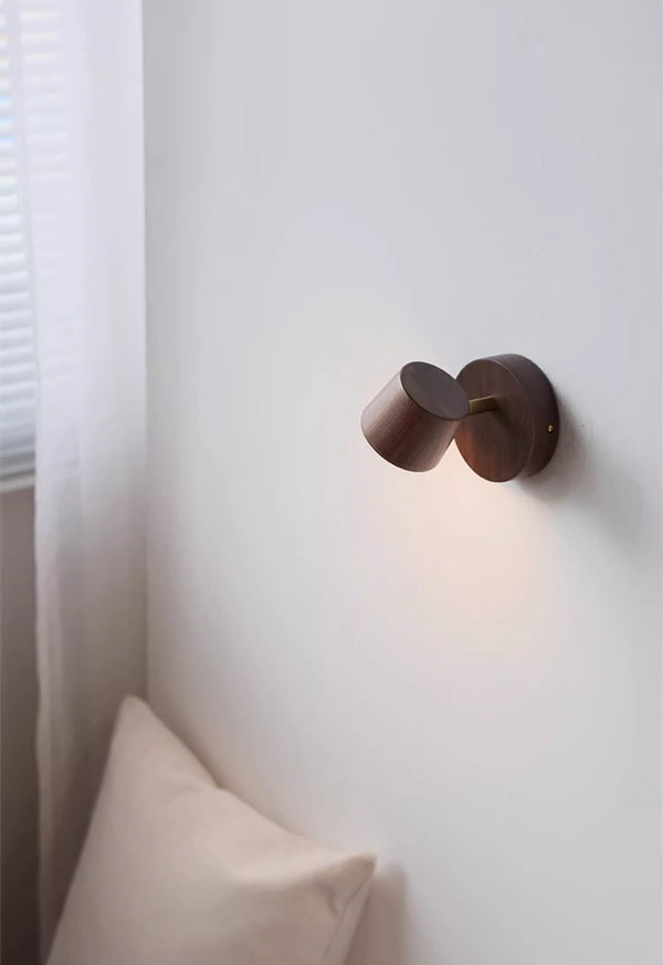 Rotatable bedroom solid wood wall lamp