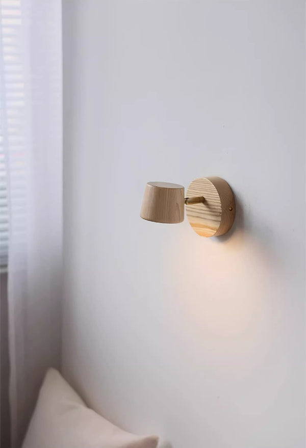 Rotatable bedroom solid wood wall lamp