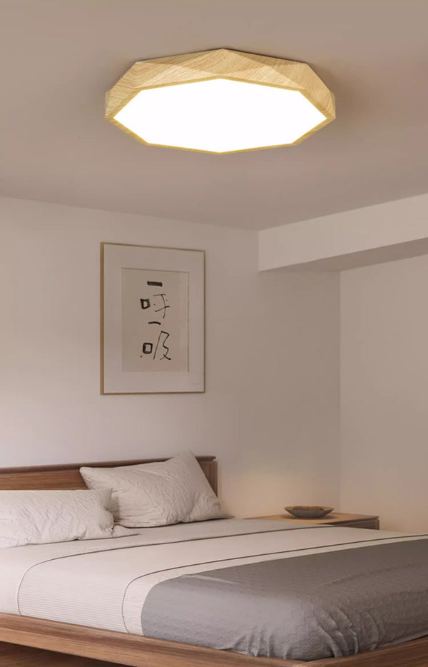Simple geometric ceiling lamp
