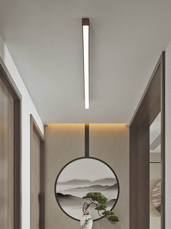 Lange Deckenlampe im japanischen Stil