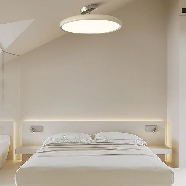 Verstellbare Deckenleuchte fürs Schlafzimmer
