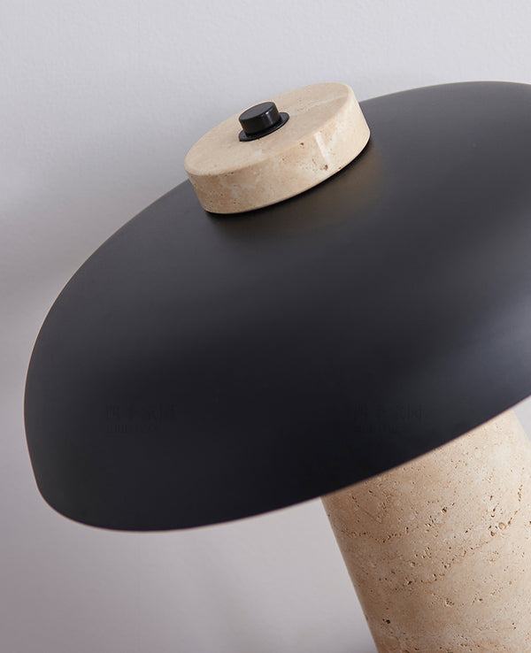 Lampe de table champignon en travertin jaune