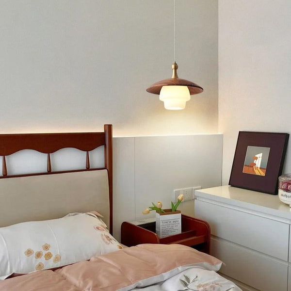 Lustre en noyer Maillard
