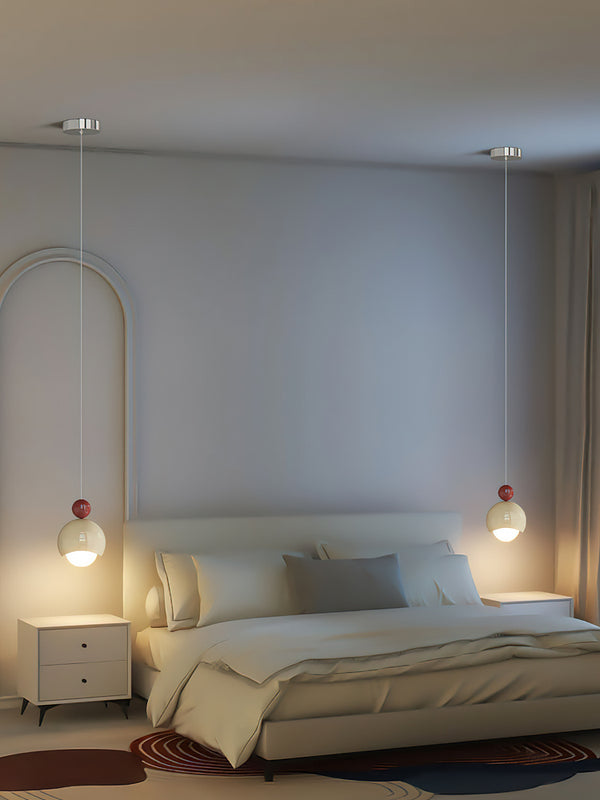 Französischer cremefarbener Schlafzimmer-Kronleuchter