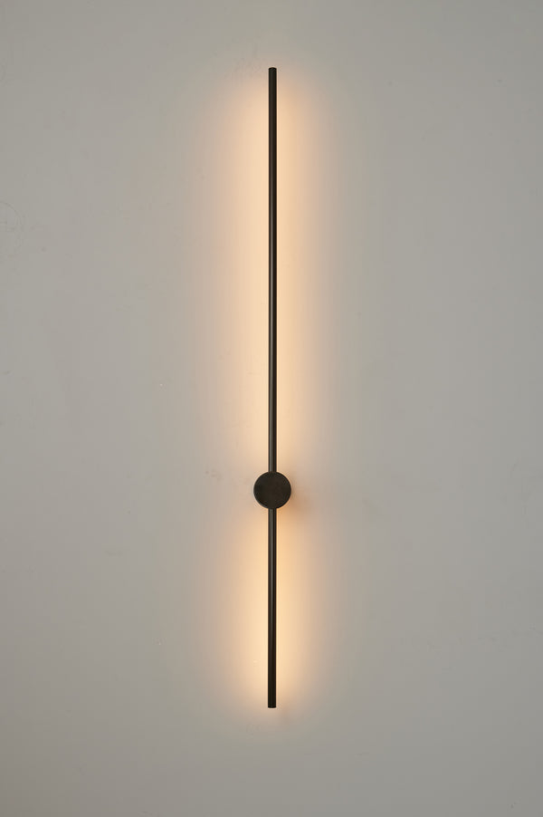 Minimalist LED line wall lamp