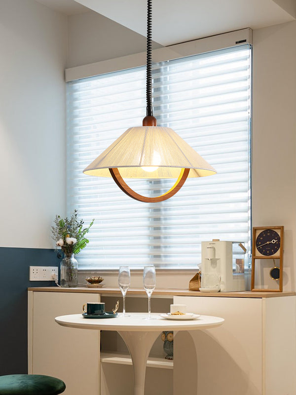 Lustre relevable en forme de bûche