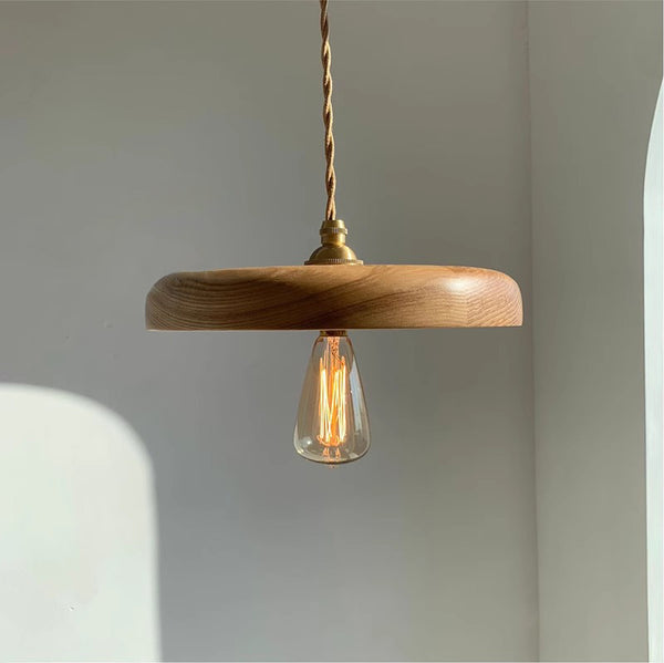 Lustre de salle à manger en bois massif de style médiéval