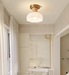 Deckenlampe aus Massivholz im cremefarbenen Stil