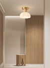 Deckenlampe aus Massivholz im cremefarbenen Stil