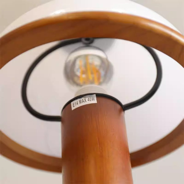 Wandlampe Pilz aus Massivholz