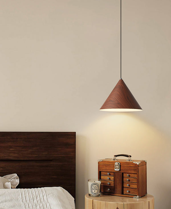Lustre simple en grain de bois