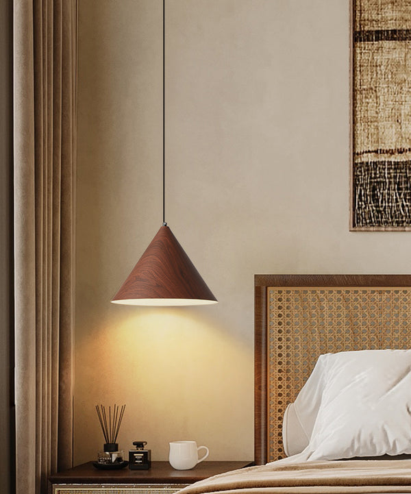 Lustre simple en grain de bois