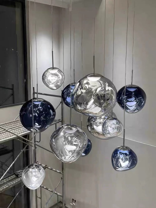 Kronleuchter aus vulkanischer Lava