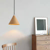 Lustre simple en grain de bois