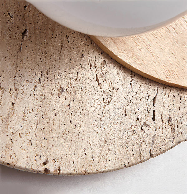 Japanische Wandlampe im Wabi-Sabi-Stil