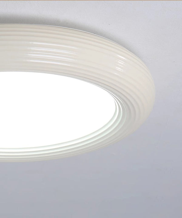 Plafonnier de chambre en résine de style crème