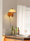 Wandlampe Pilz aus Massivholz