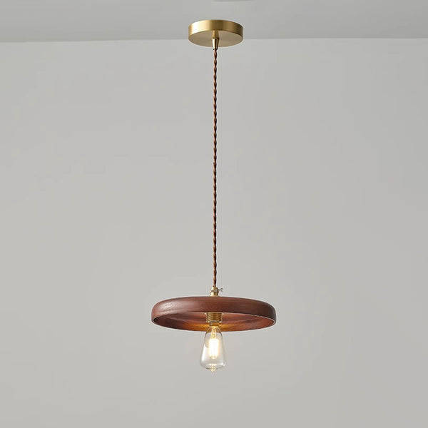 Lustre de salle à manger en bois massif de style médiéval