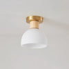 Deckenlampe aus Massivholz im cremefarbenen Stil