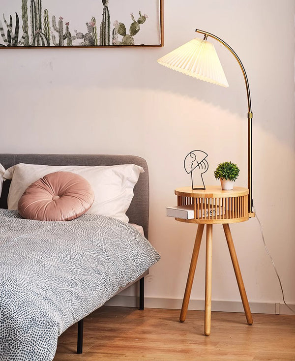Retro Massivholz Stehlampe