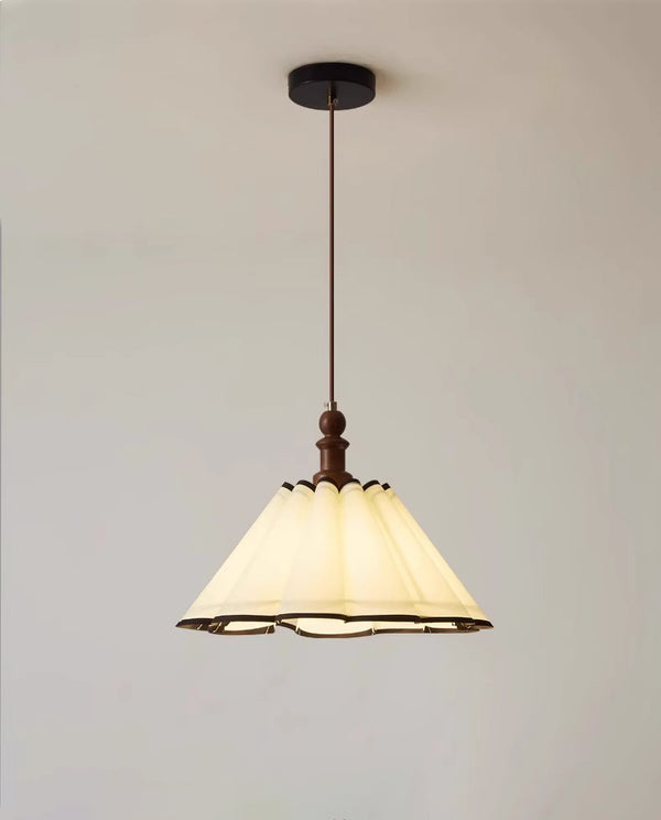 Lustre de restaurant en tissu rétro français