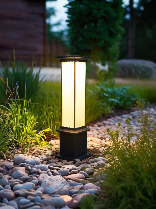Modern outdoor villa garden landscape decoration waterproof garden lights