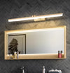 Einfache Spiegelwandlampe