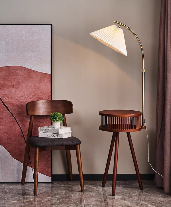 Retro Massivholz Stehlampe