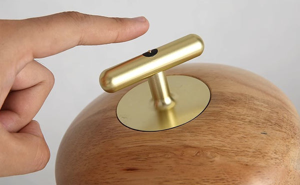 Creative pine cone glass table lamp