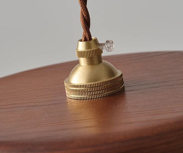 Lustre de salle à manger en bois massif de style médiéval