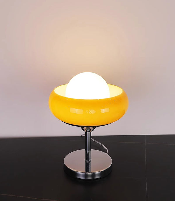 Medieval vintage egg tart table lamp