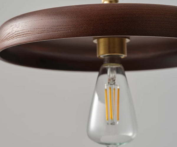 Lustre de salle à manger en bois massif de style médiéval