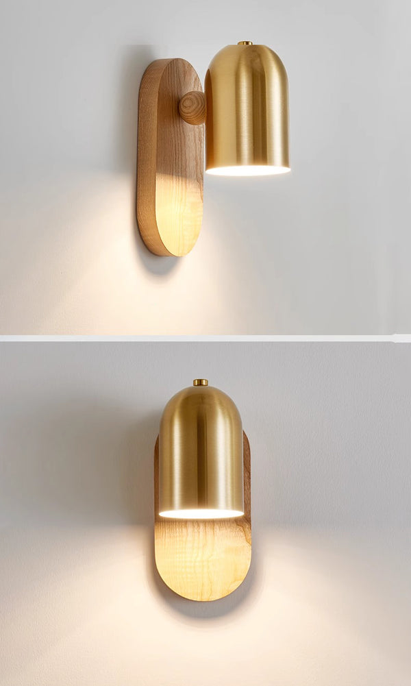 Wandlampe aus Massivholz im mittelalterlichen Stil