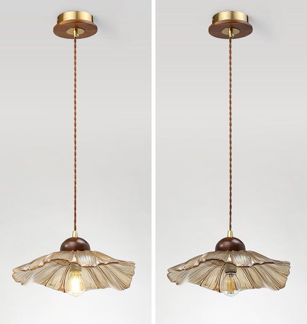 Lustre médiéval en verre de noyer