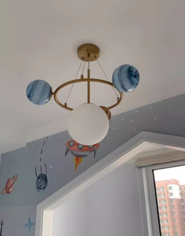 Lustre créatif nordique planète