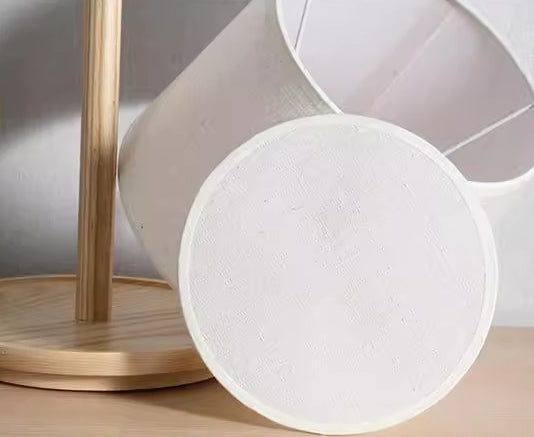 Nachttischlampe aus Massivholz im japanischen Stil