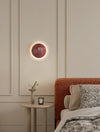 Cremefarbene Wandlampe fürs Schlafzimmer