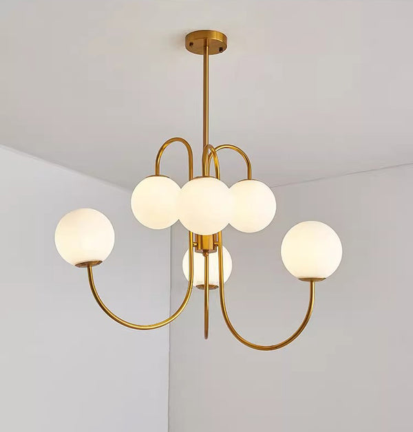 Lustre boule en verre blanc laiteux Nordic Magic Bean