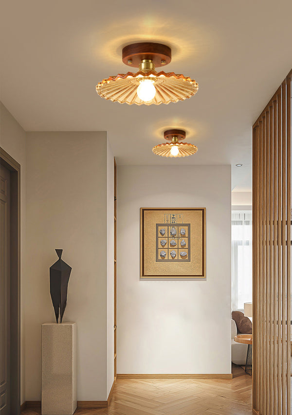 Deckenlampe aus Walnussglas im mittelalterlichen Stil