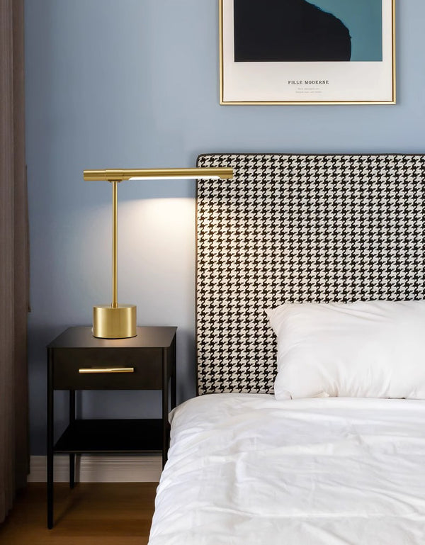 Creative personality wood grain bedside desk lamp