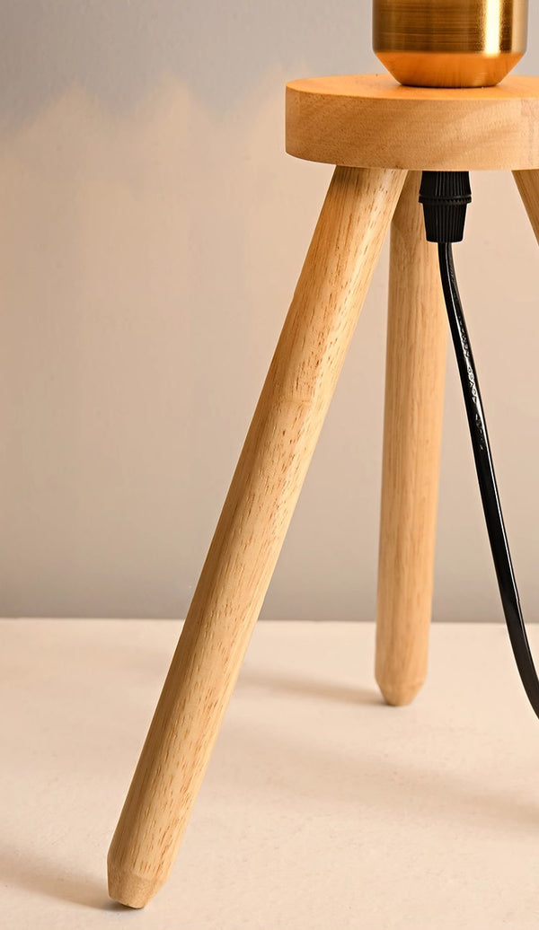 Plissierte Nachttischlampe im japanischen Stil