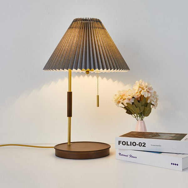 Retro plissierte Massivholz Tischlampe